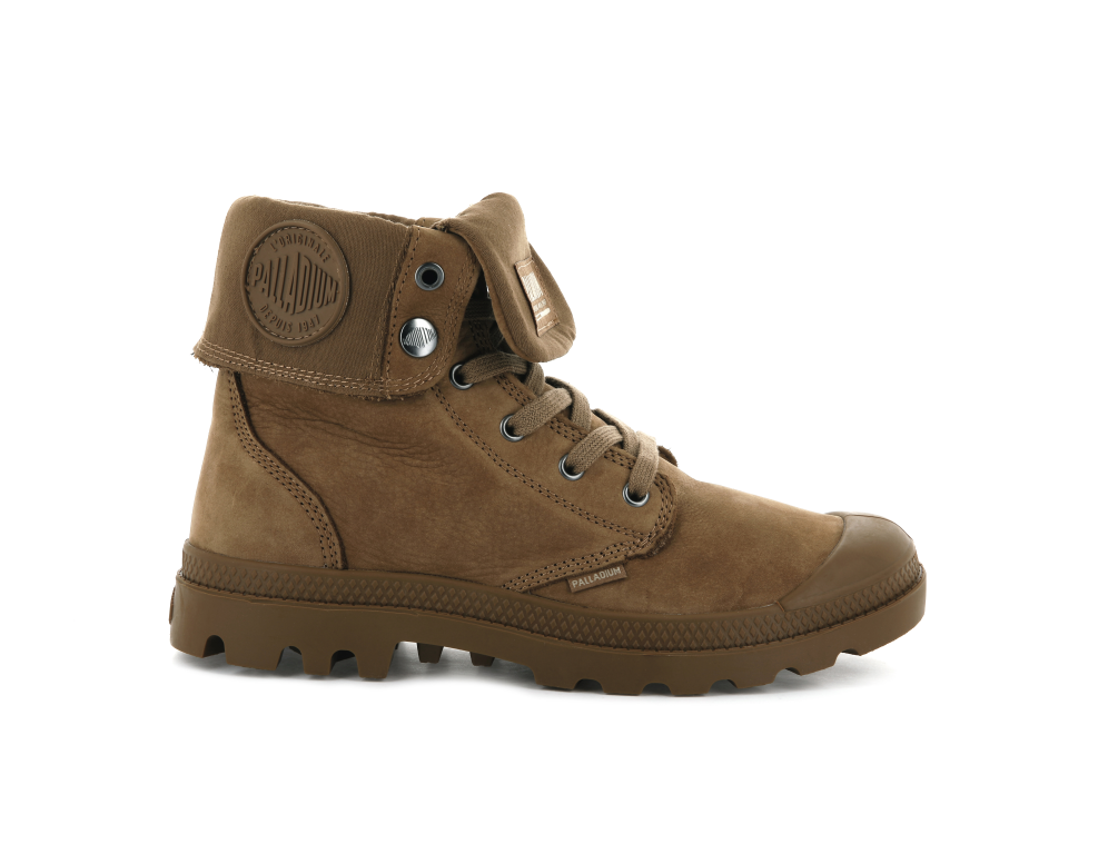 Palladium Boots Pampa Baggy Nubuck Leather Amazon.com | Palladium Unisex Pampa Cuff WP Lux Boot  main image 4