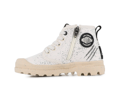 54497-180-M | PAMPA DEMODOG KID | CREAM WHITE